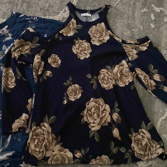 Chicsoul.com Tops - Picture 2 of 6